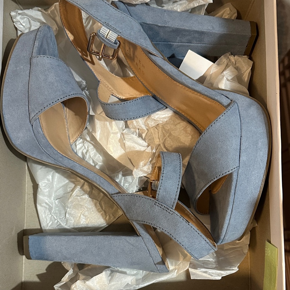 LC Lauren Conrad Light Blue Platform Heels